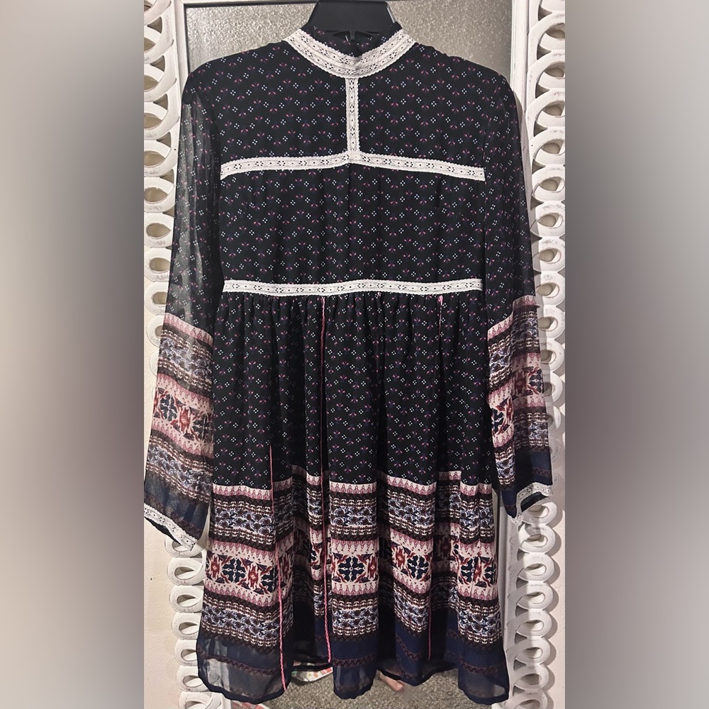 NWOT Diya Sheer Sleeved Chiffon Boho Mini Dress